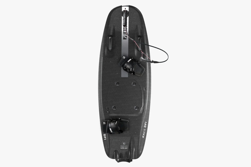 JetSurf Race FSL — גלישת מנוע מדויקת