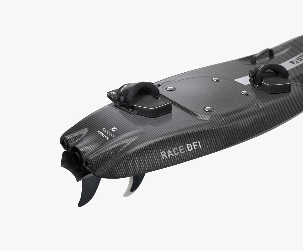 JetSurf Race FSL — גלישת מנוע מדויקת
